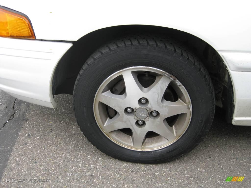 1996 Escort LX Sedan - Oxford White / Gray photo #15