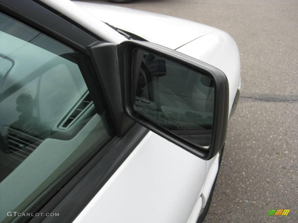 1996 Escort LX Sedan - Oxford White / Gray photo #17