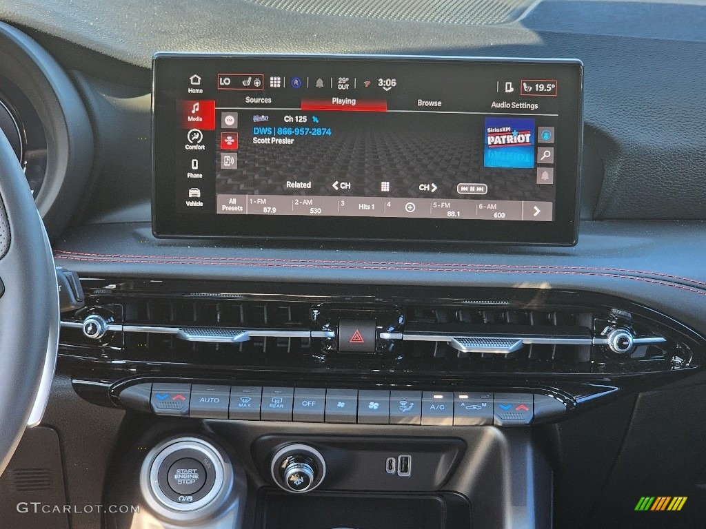 2024 Dodge Hornet R/T Track Pack/Blacktop AWD Hybrid Controls Photo #146612879