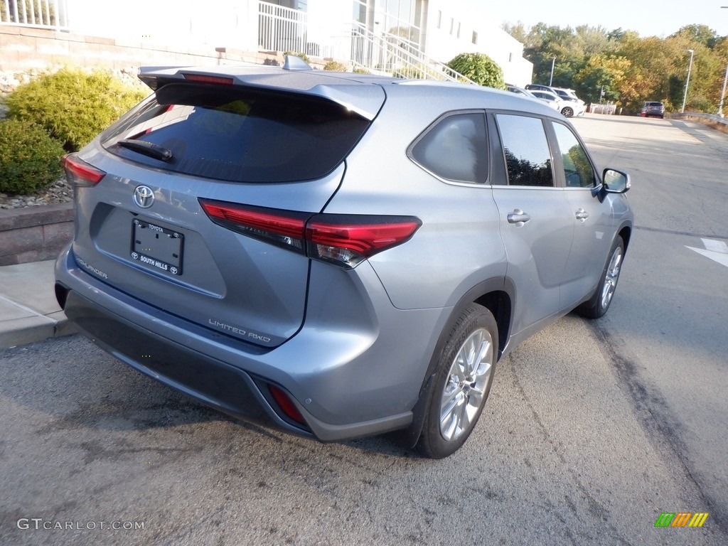 2020 Highlander Limited AWD - Moon Dust / Graphite photo #8