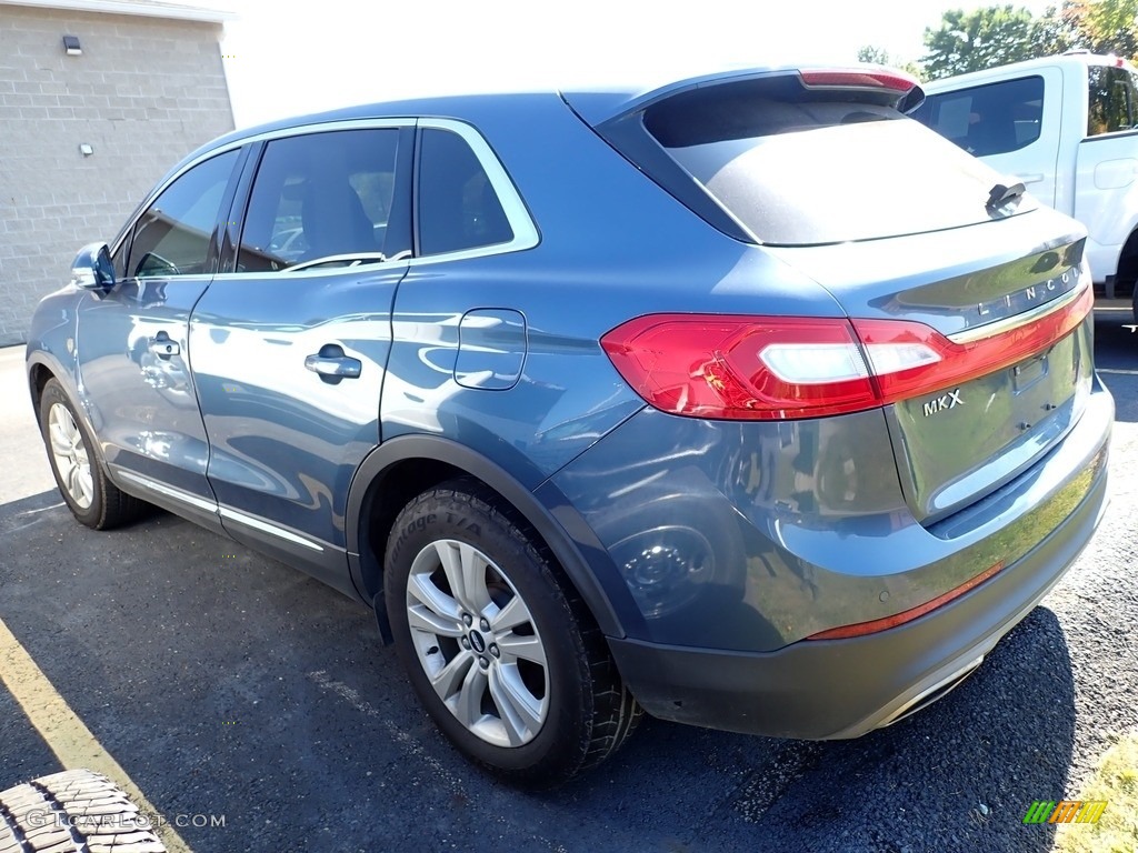 2018 MKX Premiere - Blue Diamond Metallic / Ebony photo #2