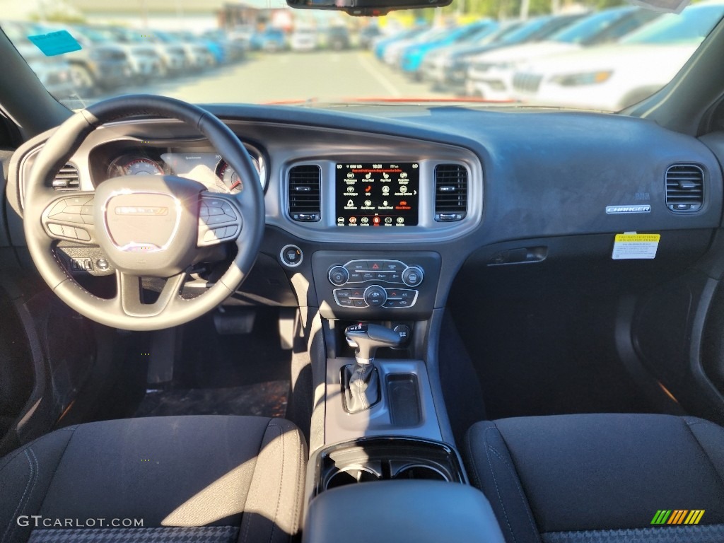 2023 Charger SXT AWD Blacktop - Go Mango / Black photo #7