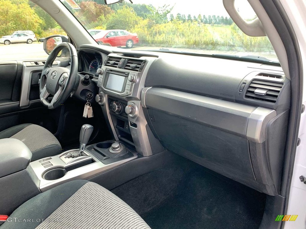 2014 4Runner SR5 4x4 - Super White / Graphite photo #27