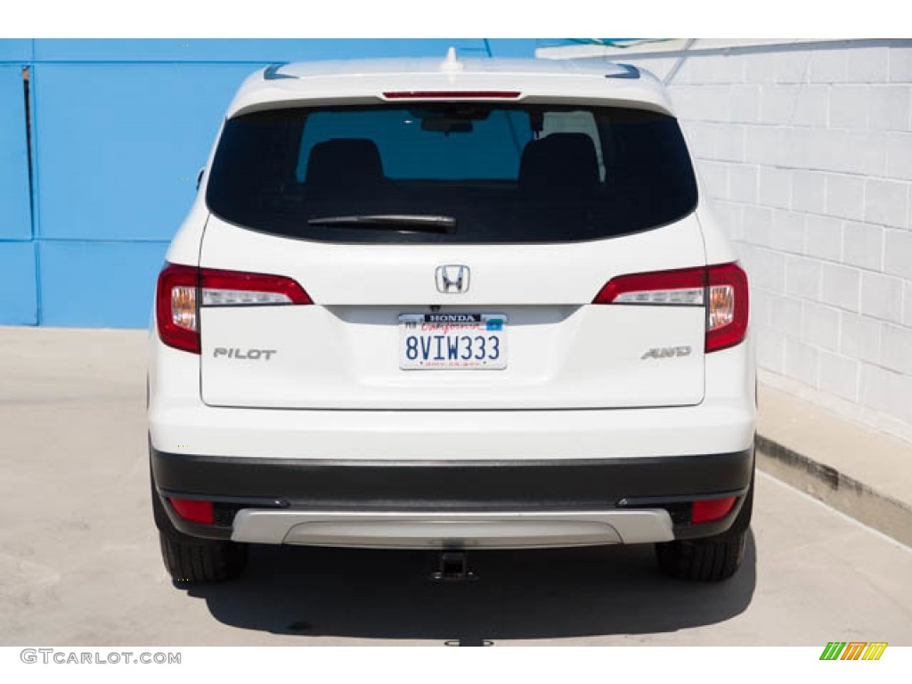 2021 Pilot EX AWD - Platinum White Pearl / Black photo #9