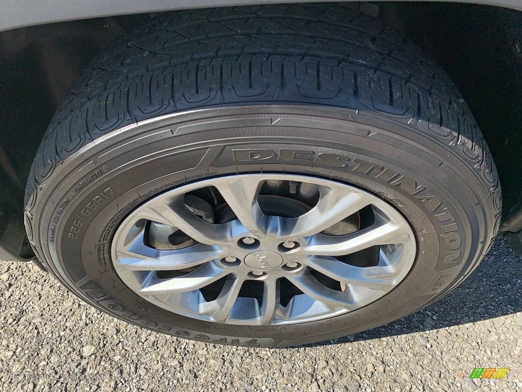 2021 Cherokee Latitude Lux 4x4 - Billet Silver Metallic / Black photo #31