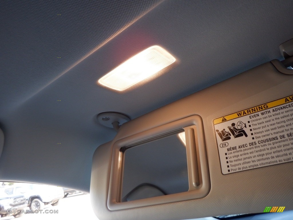 2020 RAV4 XLE AWD - Midnight Black Metallic / Light Gray photo #28
