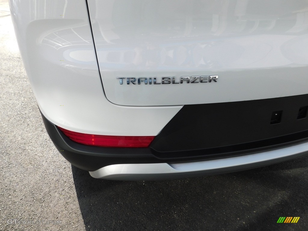 2023 Chevrolet TrailBlazer LT Marks and Logos Photo #146616361