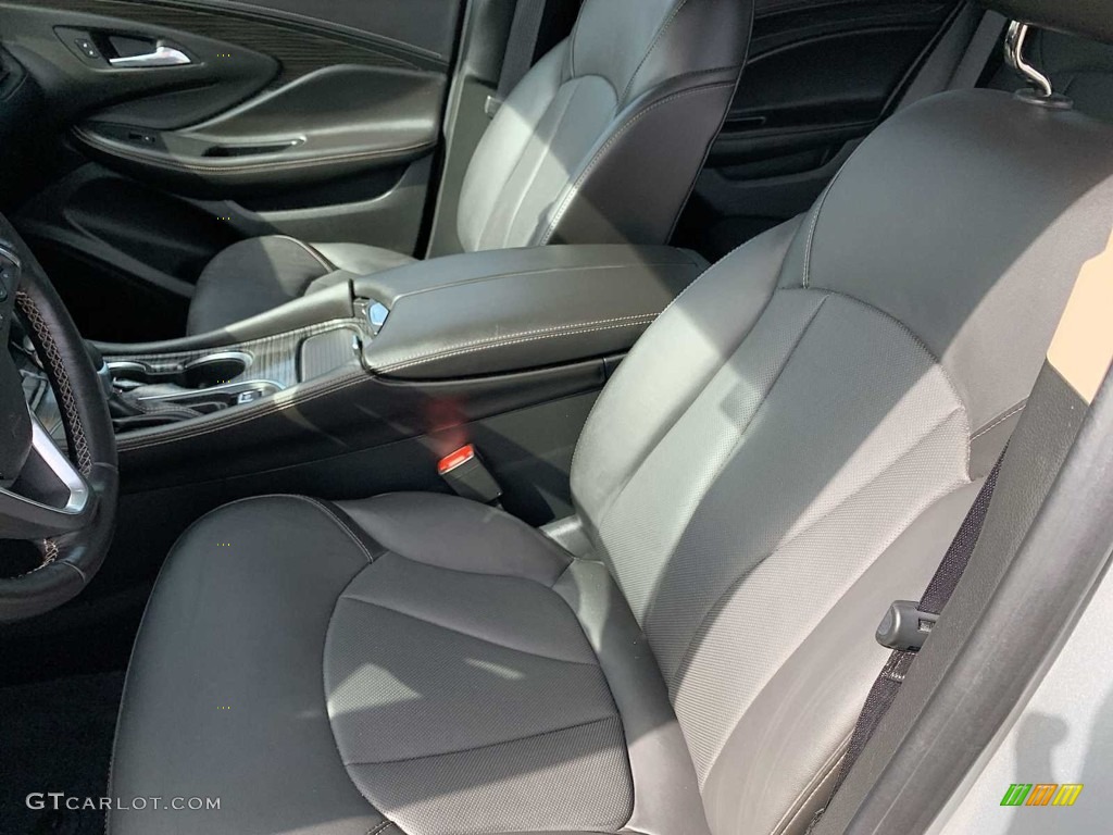 2017 Envision Essence AWD - Galaxy Silver Metallic / Ebony photo #18