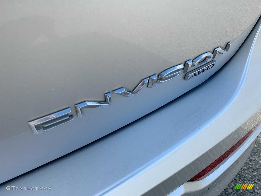 2017 Envision Essence AWD - Galaxy Silver Metallic / Ebony photo #29