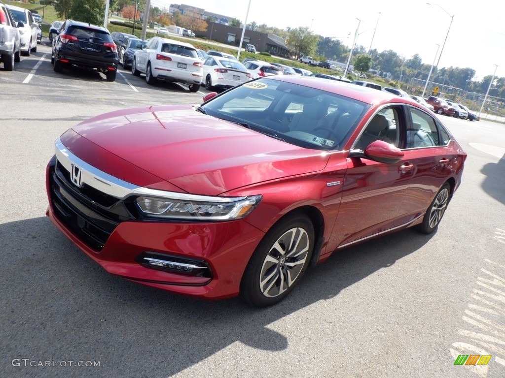 2019 Accord EX-L Hybrid Sedan - Radiant Red Metallic / Ivory photo #16