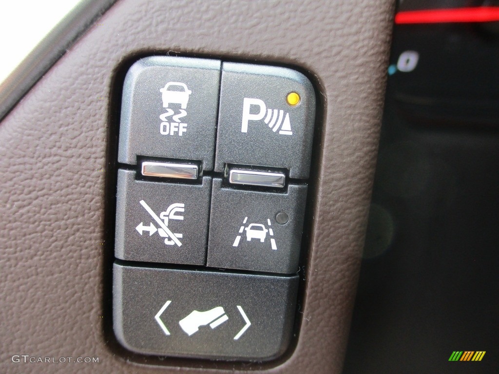 2018 Suburban Premier 4WD - Siren Red Tintcoat / Cocoa/­Dune photo #19