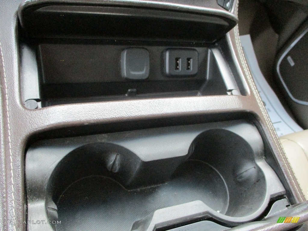 2018 Suburban Premier 4WD - Siren Red Tintcoat / Cocoa/­Dune photo #32