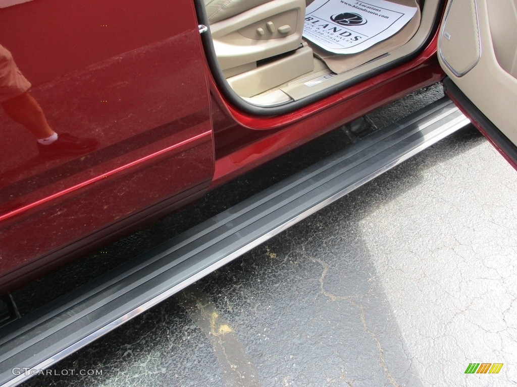 2018 Suburban Premier 4WD - Siren Red Tintcoat / Cocoa/­Dune photo #38