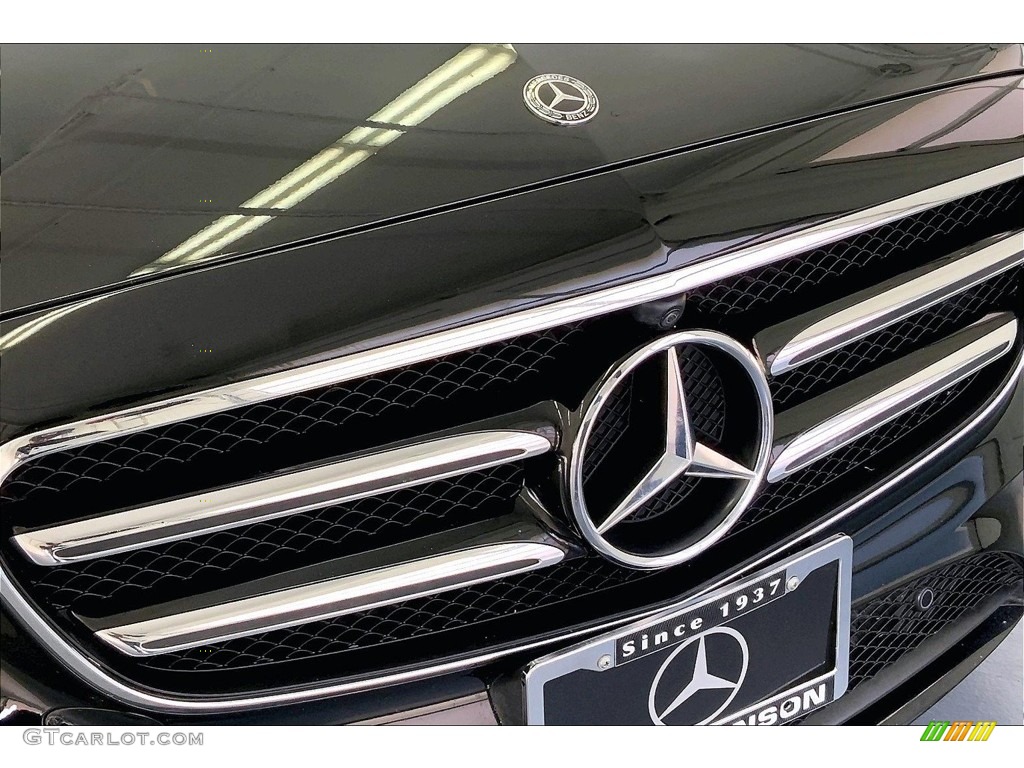 2020 E 450 4Matic Sedan - Black / Black photo #30