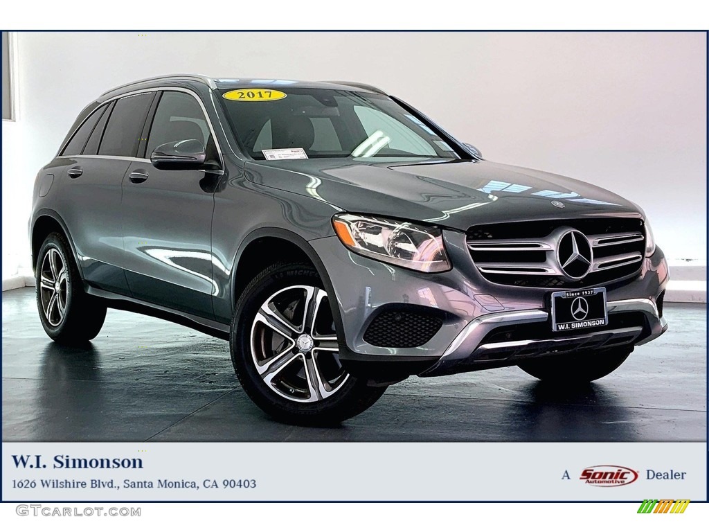 Selenite Grey Metallic Mercedes-Benz GLC