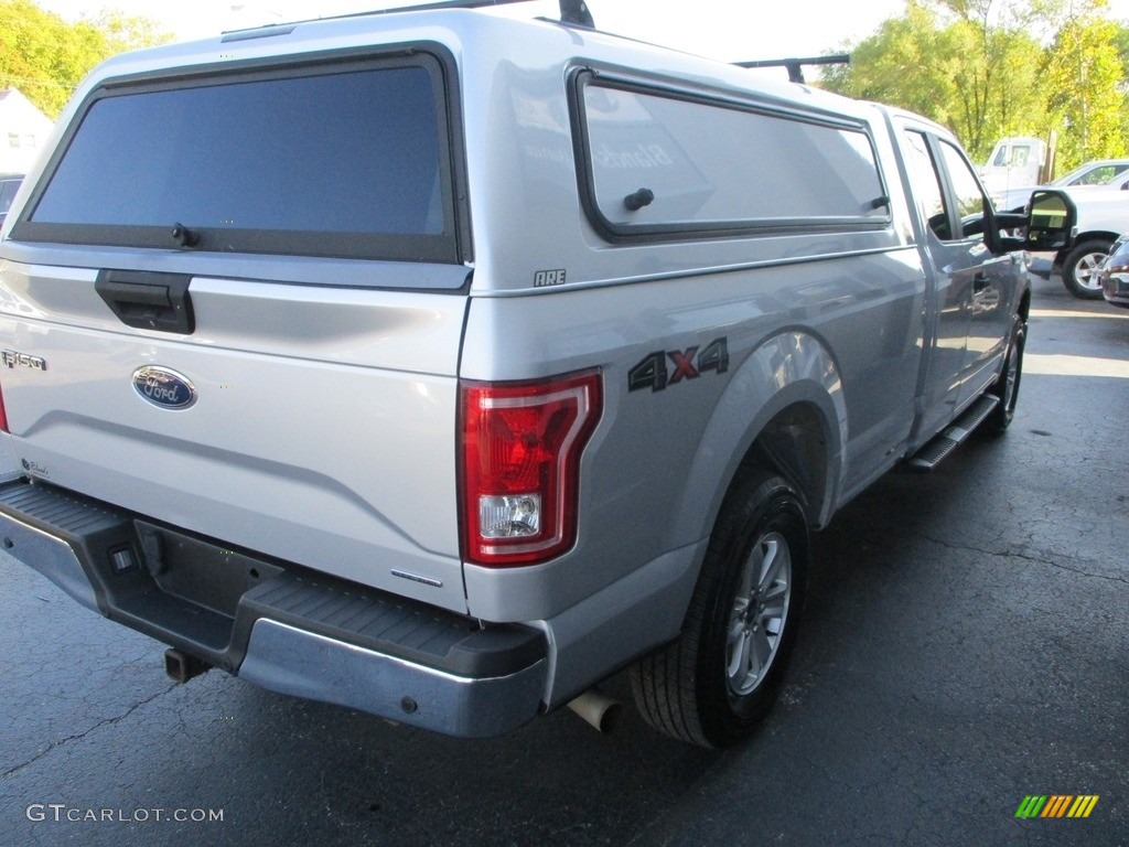 2016 F150 XL SuperCab 4x4 - Ingot Silver / Medium Earth Gray photo #4