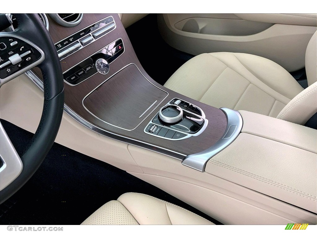 2021 Mercedes-Benz C 300 Sedan Controls Photos