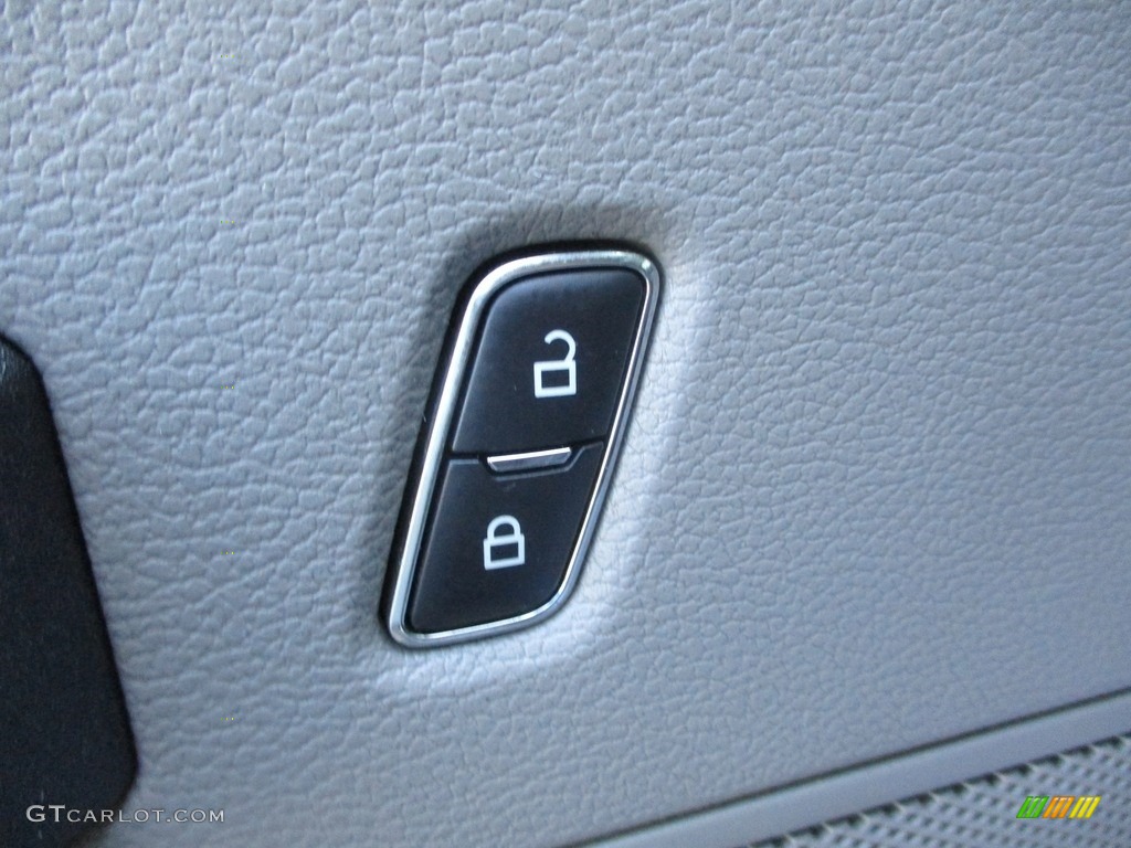 2016 F150 XL SuperCab 4x4 - Ingot Silver / Medium Earth Gray photo #28