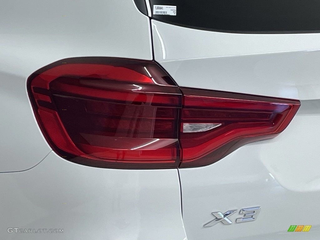 2020 BMW X3 xDrive30e Marks and Logos Photo #146623999