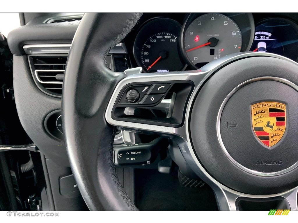2021 Porsche Macan S Black Steering Wheel Photo #146625172