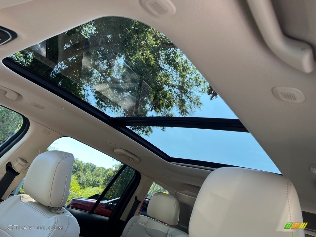 2022 Jeep Grand Cherokee Limited 4x4 Sunroof Photos