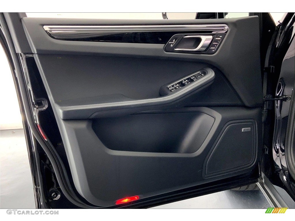 2021 Porsche Macan S Black Door Panel Photo #146625307