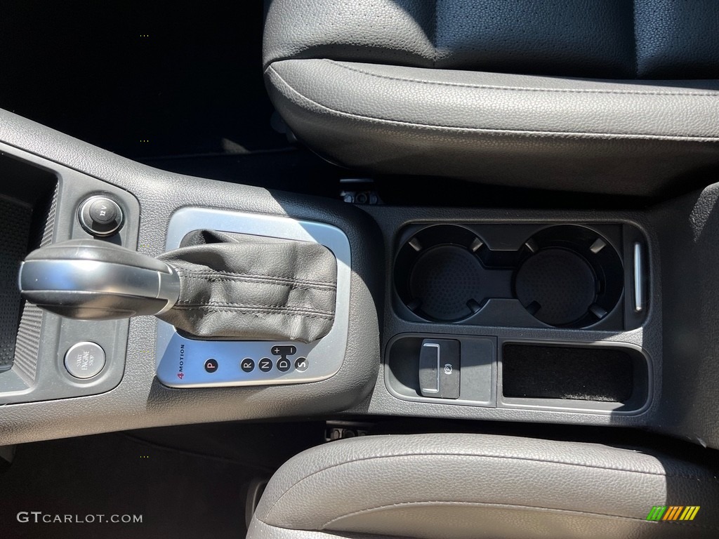 2015 Volkswagen Tiguan SEL 4Motion Transmission Photos