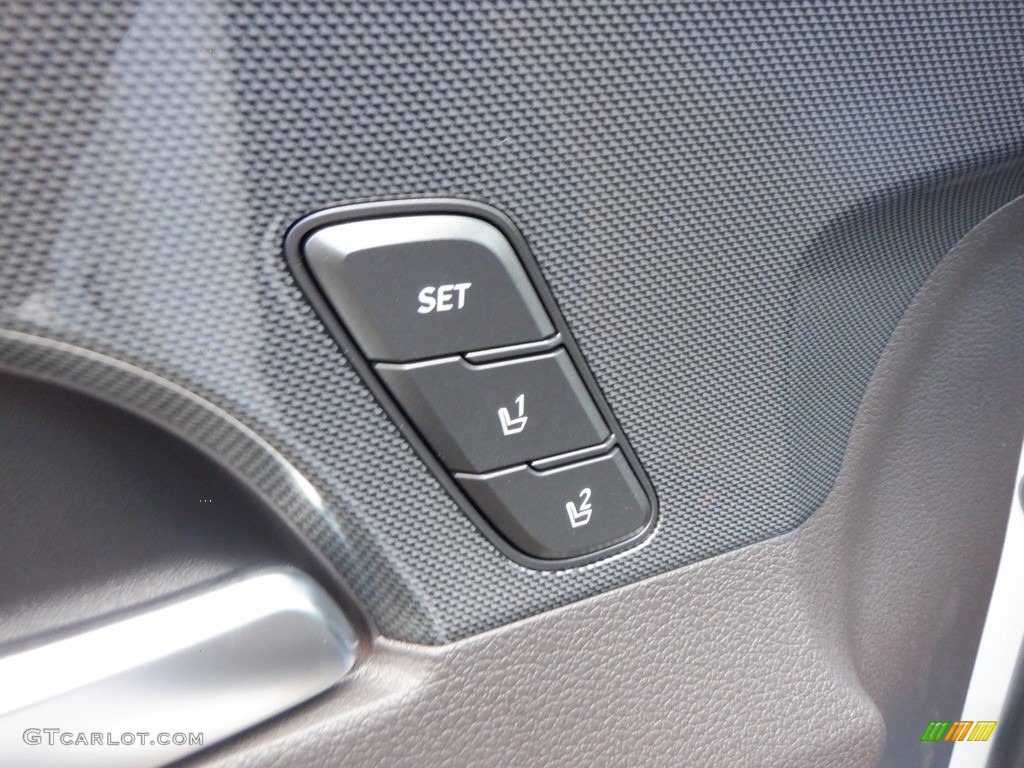 2023 Hyundai Santa Fe Hybrid Limited AWD Plug-In Hybrid Beige/Black Door Panel Photo #146627001