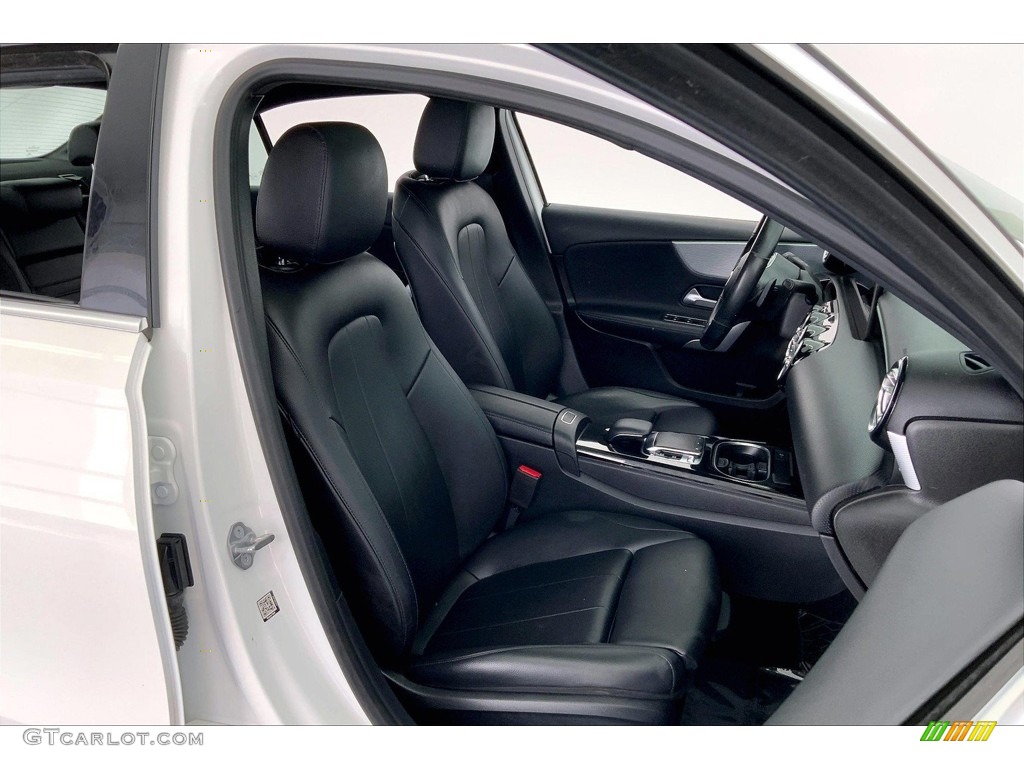 2019 A 220 Sedan - Polar White / Black photo #6