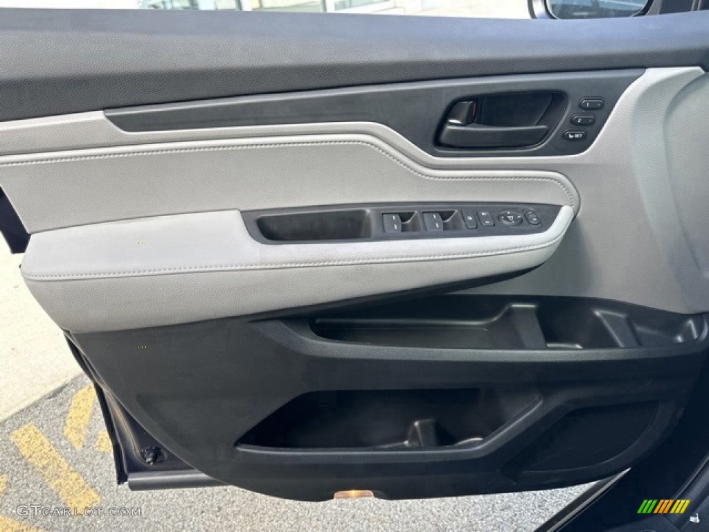 2024 Honda Odyssey EX-L Gray Door Panel Photo #146627275