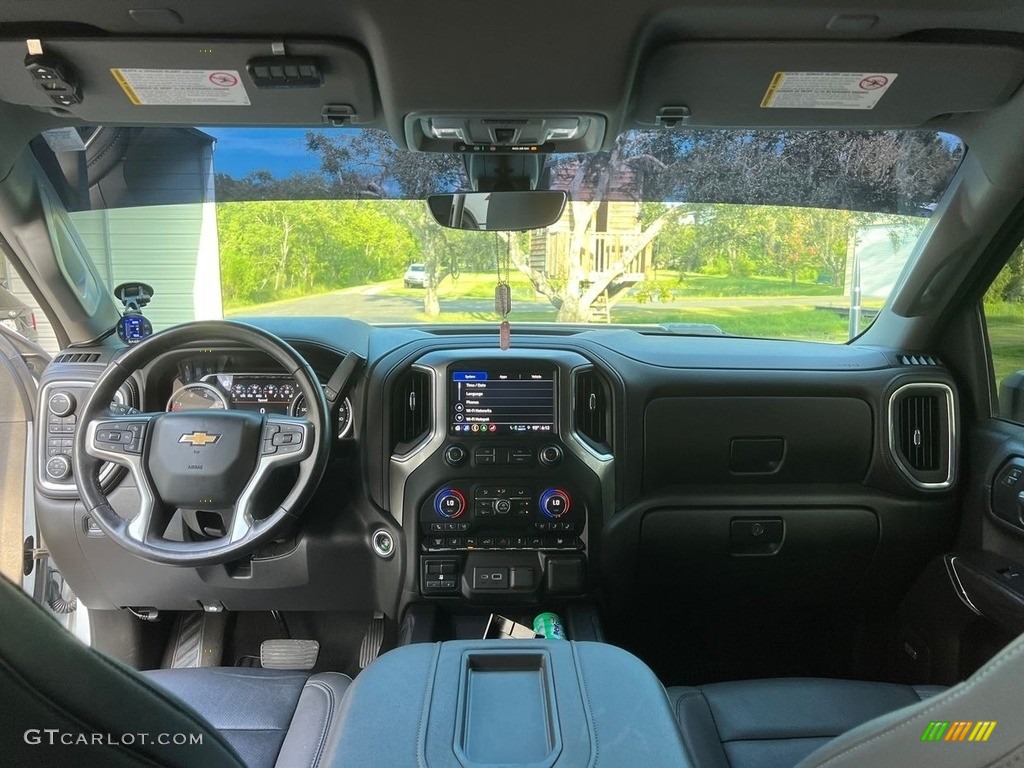 2021 Chevrolet Silverado 2500HD LTZ Crew Cab 4x4 Dashboard Photos