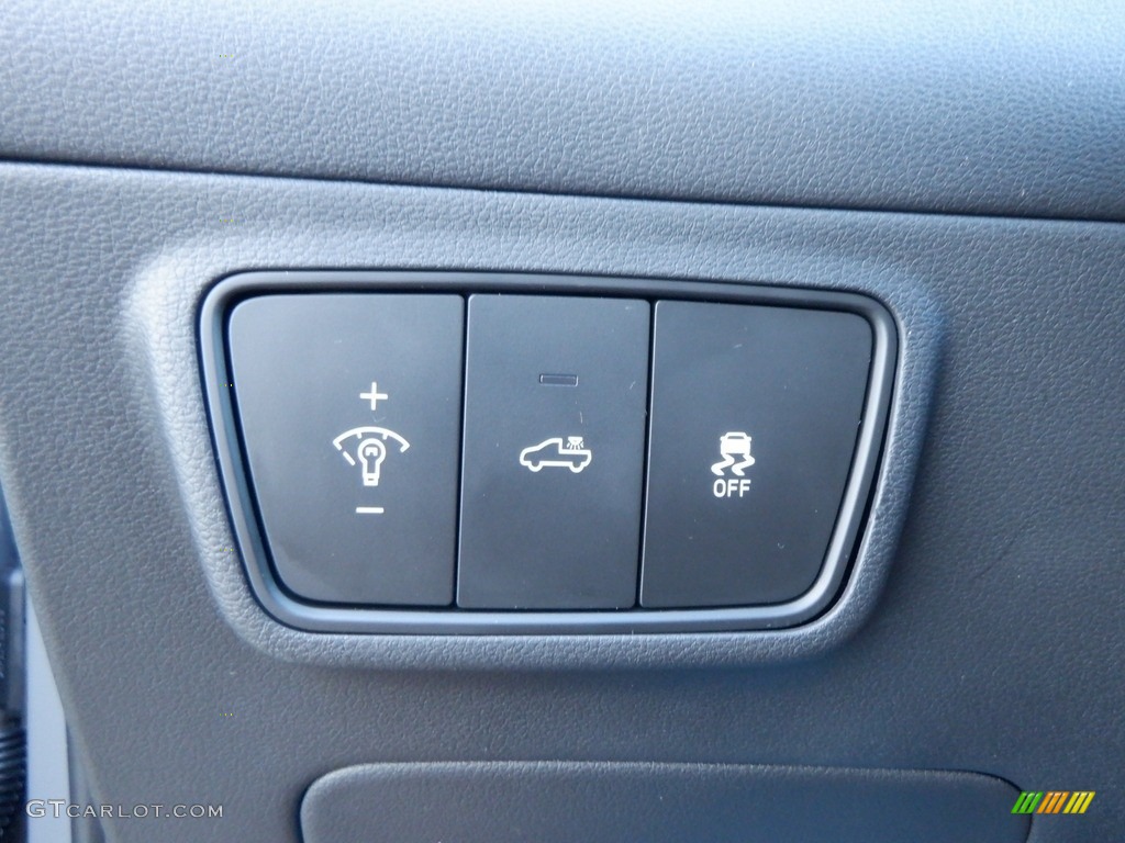 2024 Hyundai Santa Cruz Night Edition AWD Controls Photo #146628010