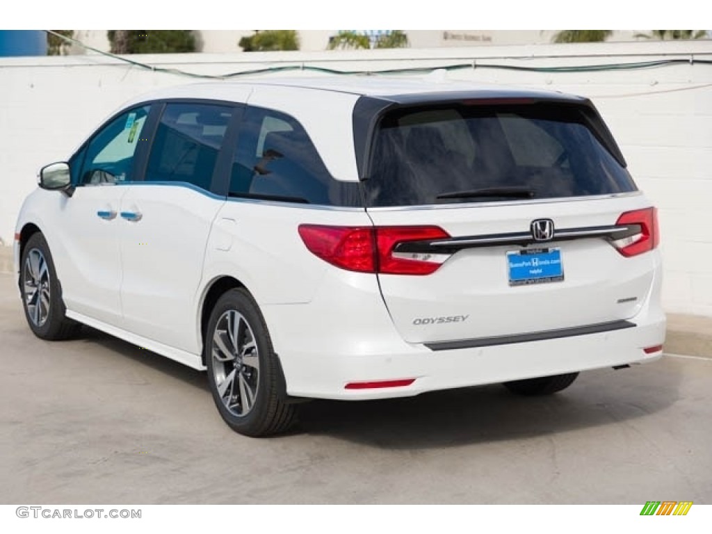 2024 Odyssey Touring - Platinum White Pearl / Black photo #2