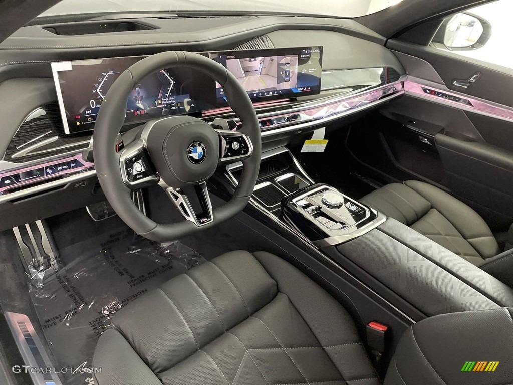 Black Interior 2024 BMW 7 Series 740i Sedan Photo #146630860