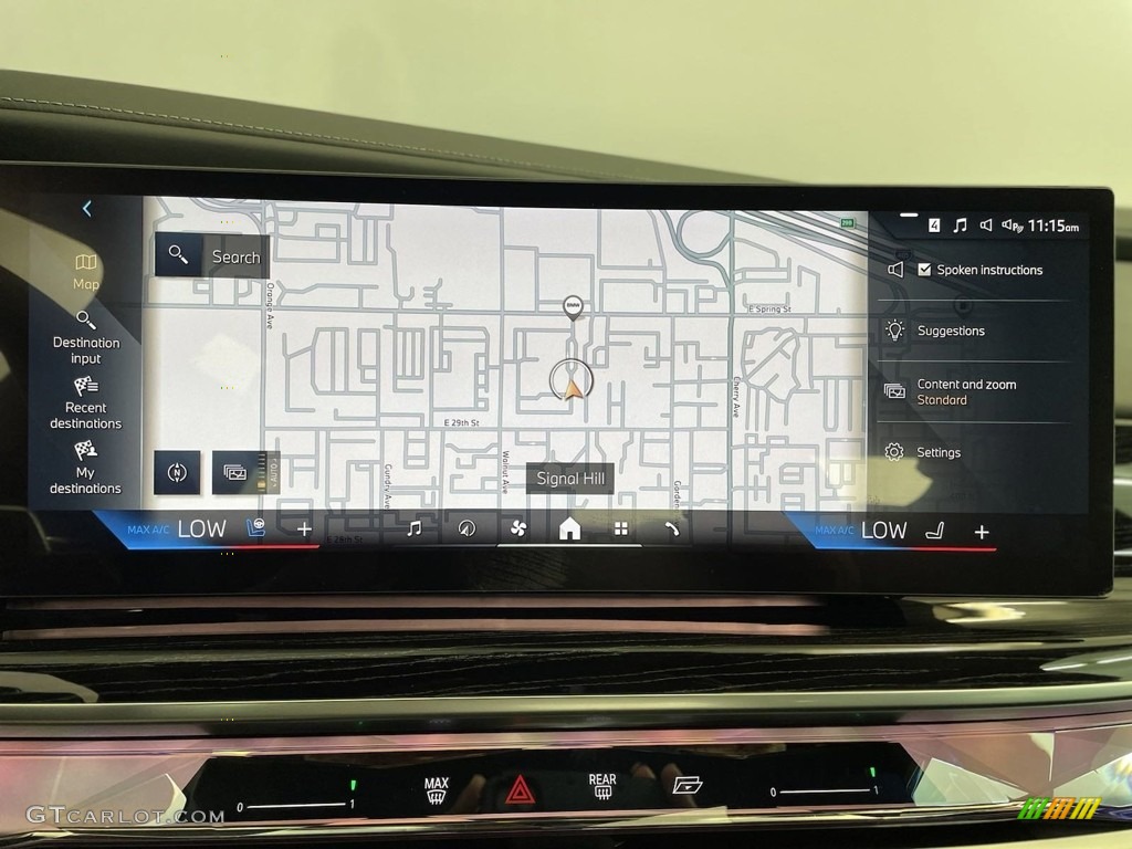 2024 BMW 7 Series 740i Sedan Navigation Photos