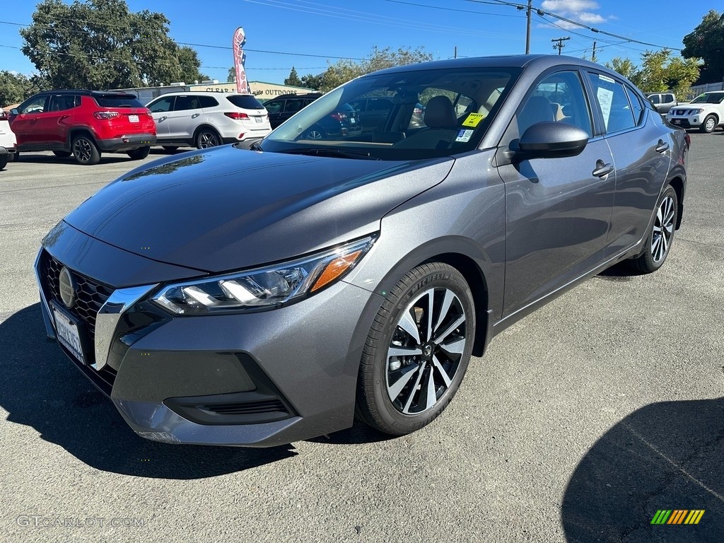 2023 Nissan Sentra SR Exterior Photos