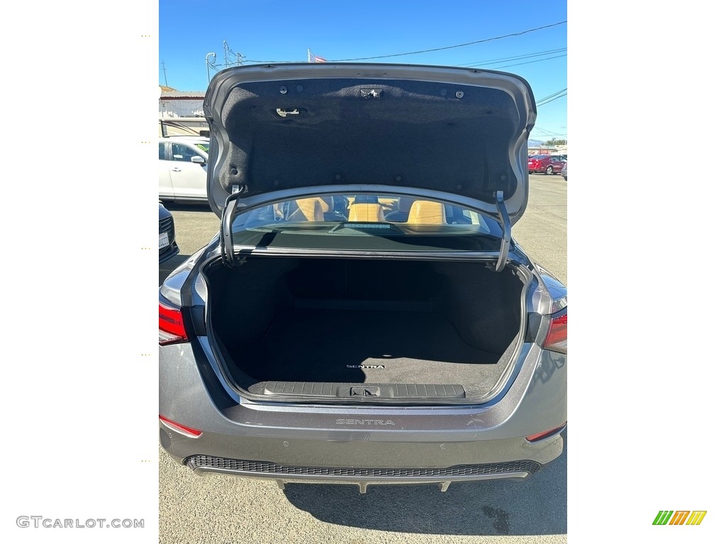 2023 Nissan Sentra SR Trunk Photo #146631421