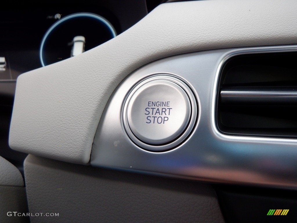 2024 Hyundai Palisade Calligraphy AWD Controls Photo #146631493