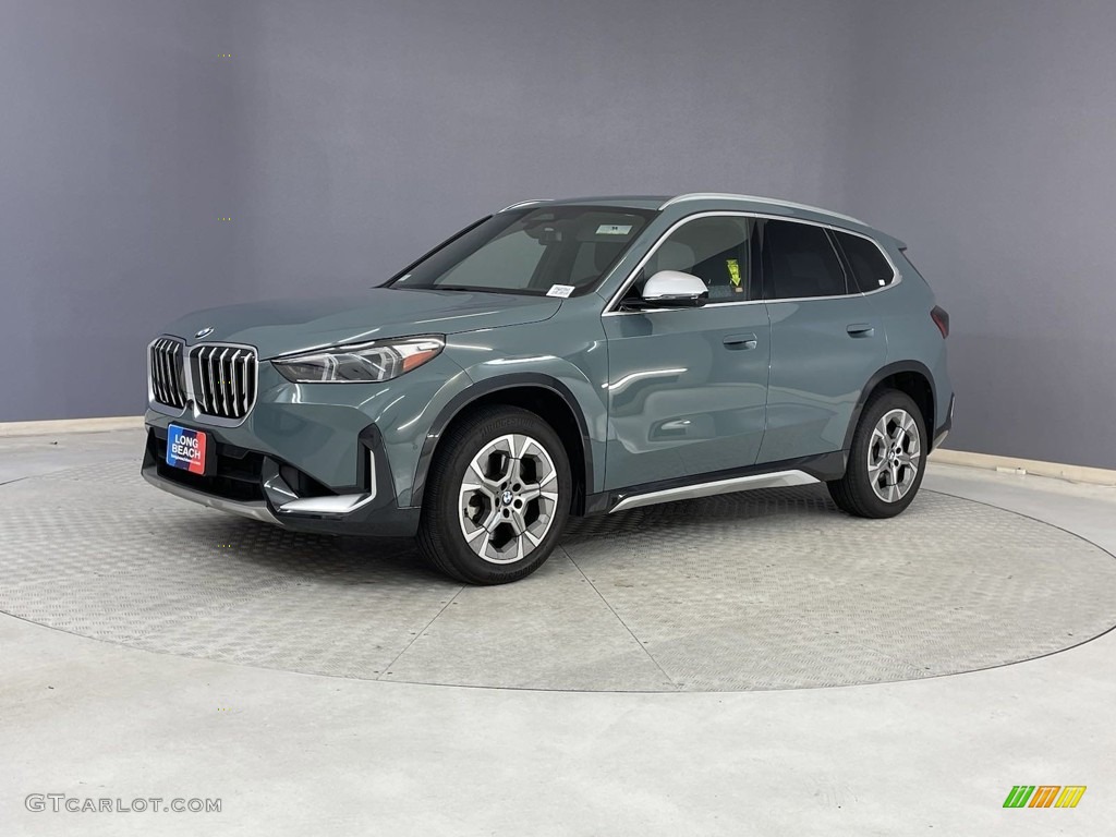 Cape York Green Metallic 2023 BMW X1 xDrive28i Exterior Photo #146632069