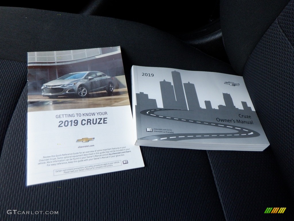 2019 Chevrolet Cruze LT Hatchback Books/Manuals Photo #146632480