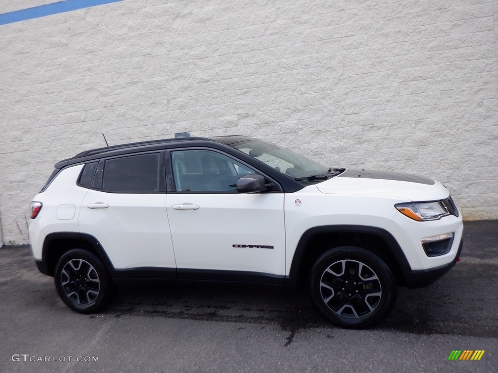 2019 Compass Trailhawk 4x4 - White / Black/Ruby photo #2