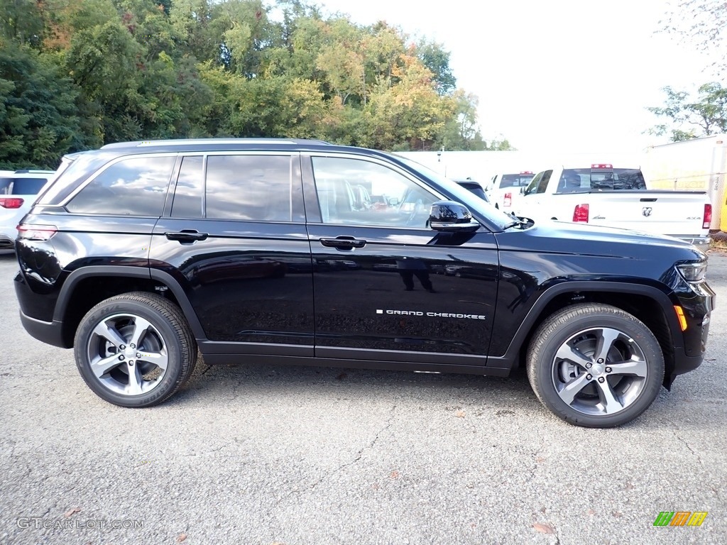 Diamond Black Crystal Pearl 2024 Jeep Grand Cherokee 4XE Exterior Photo #146632583