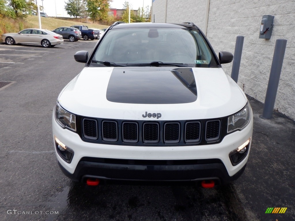 2019 Compass Trailhawk 4x4 - White / Black/Ruby photo #6