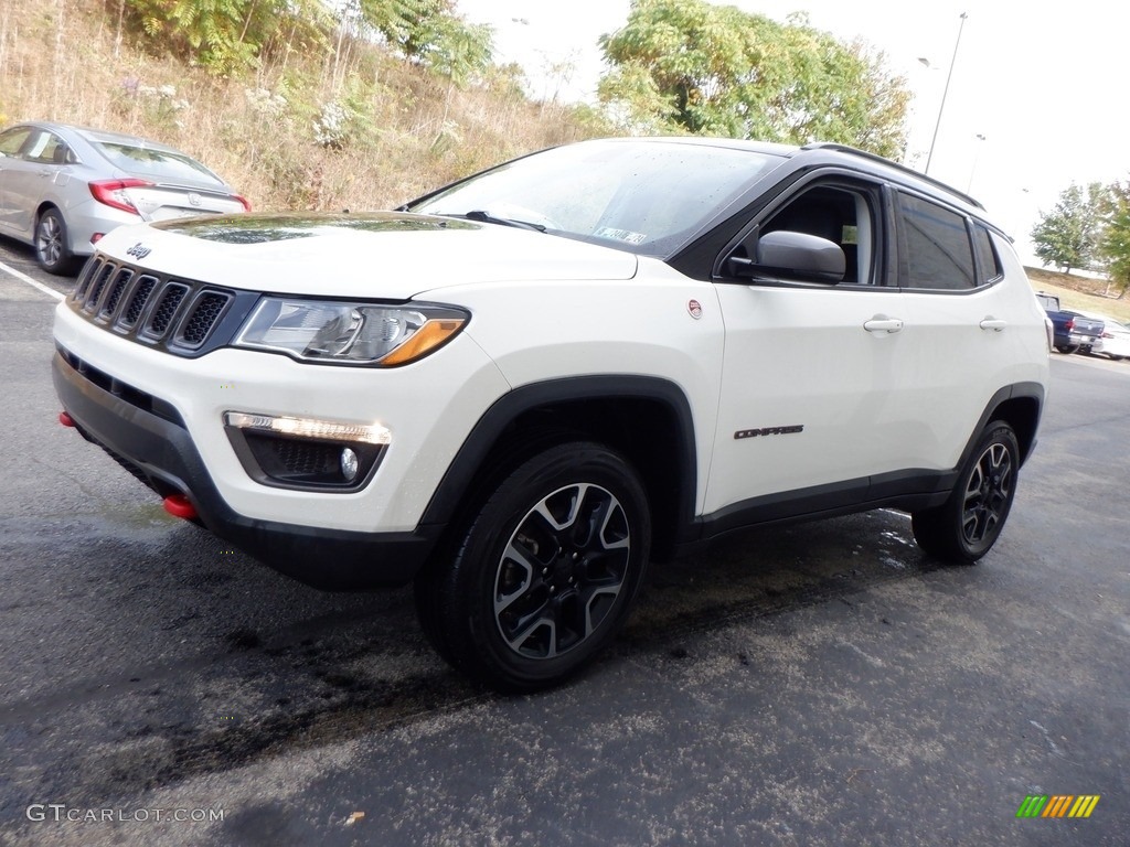 2019 Compass Trailhawk 4x4 - White / Black/Ruby photo #7