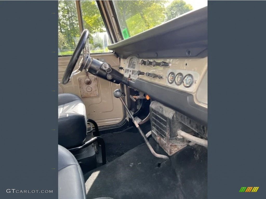 1969 Toyota Land Cruiser FJ40 Dashboard Photos