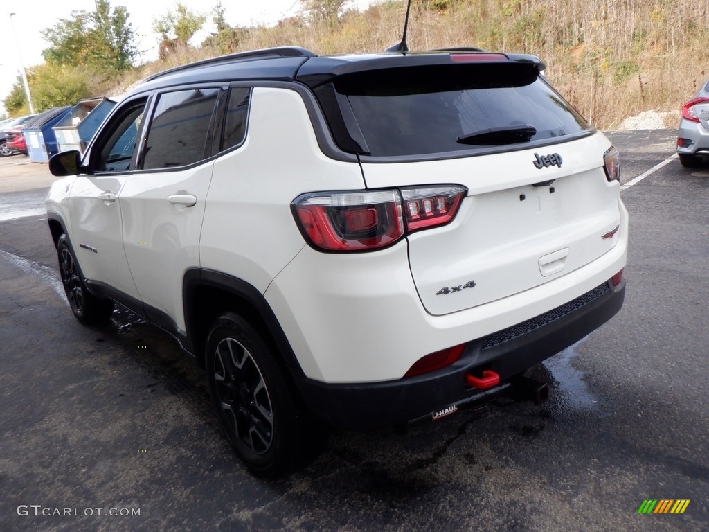 2019 Compass Trailhawk 4x4 - White / Black/Ruby photo #8