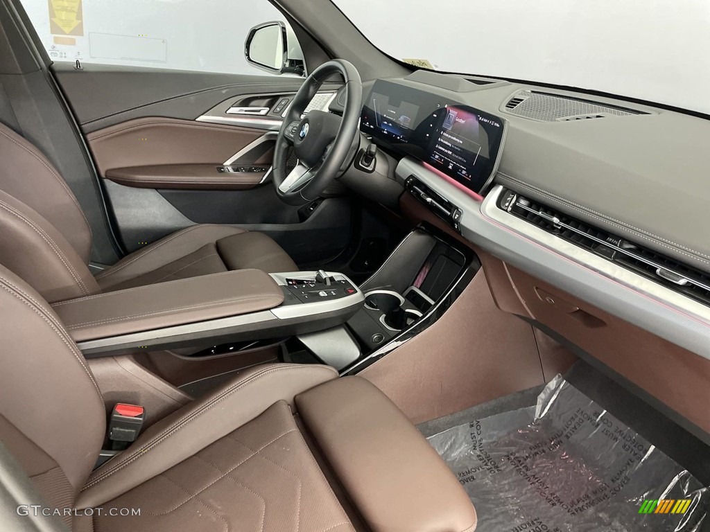 Mocha Interior 2023 BMW X1 xDrive28i Photo #146632804