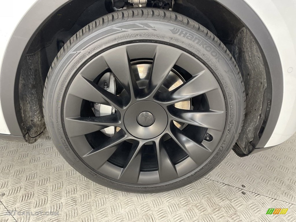 2021 Model Y Long Range AWD - Pearl White Multi-Coat / Black/White photo #6