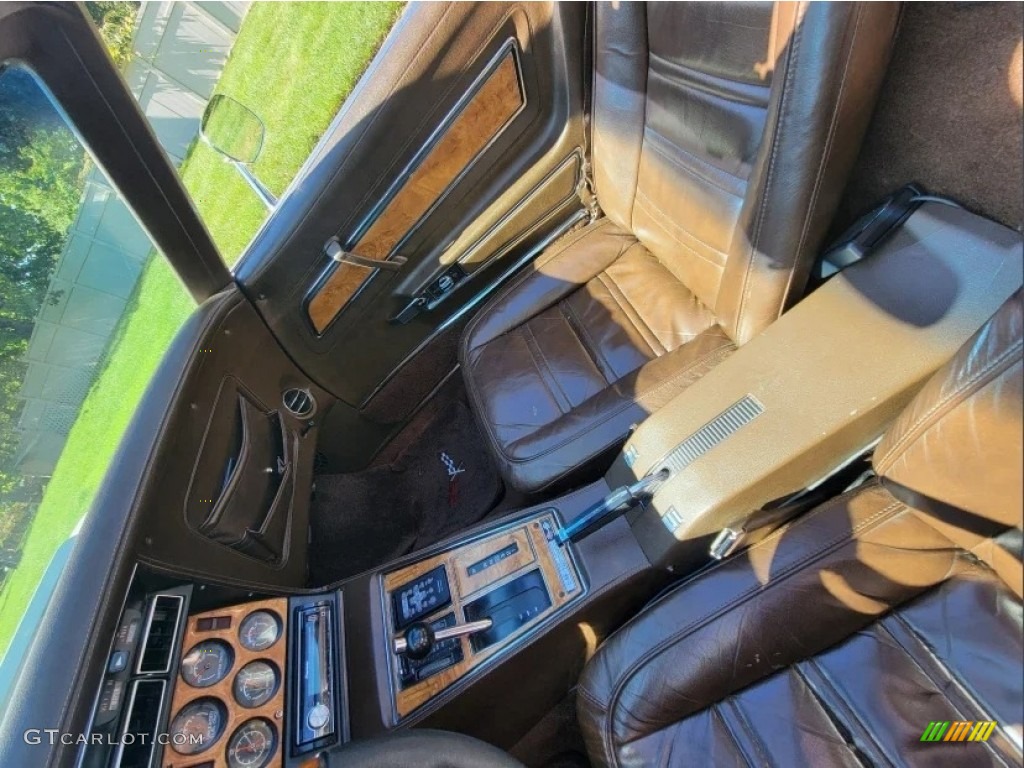 1976 Chevrolet Corvette Stingray Coupe Front Seat Photo #146633494
