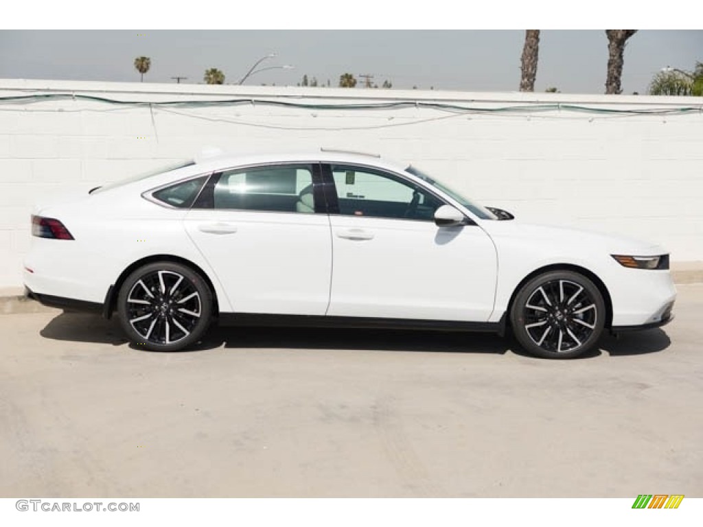 Platinum White Pearl 2024 Honda Accord Touring Hybrid Exterior Photo #146633524